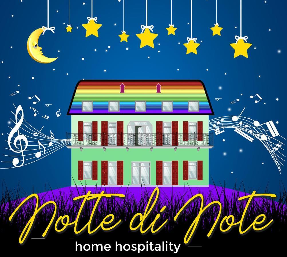 Notte Di Note - Home Hospitality Бусто-Арсіціо Екстер'єр фото