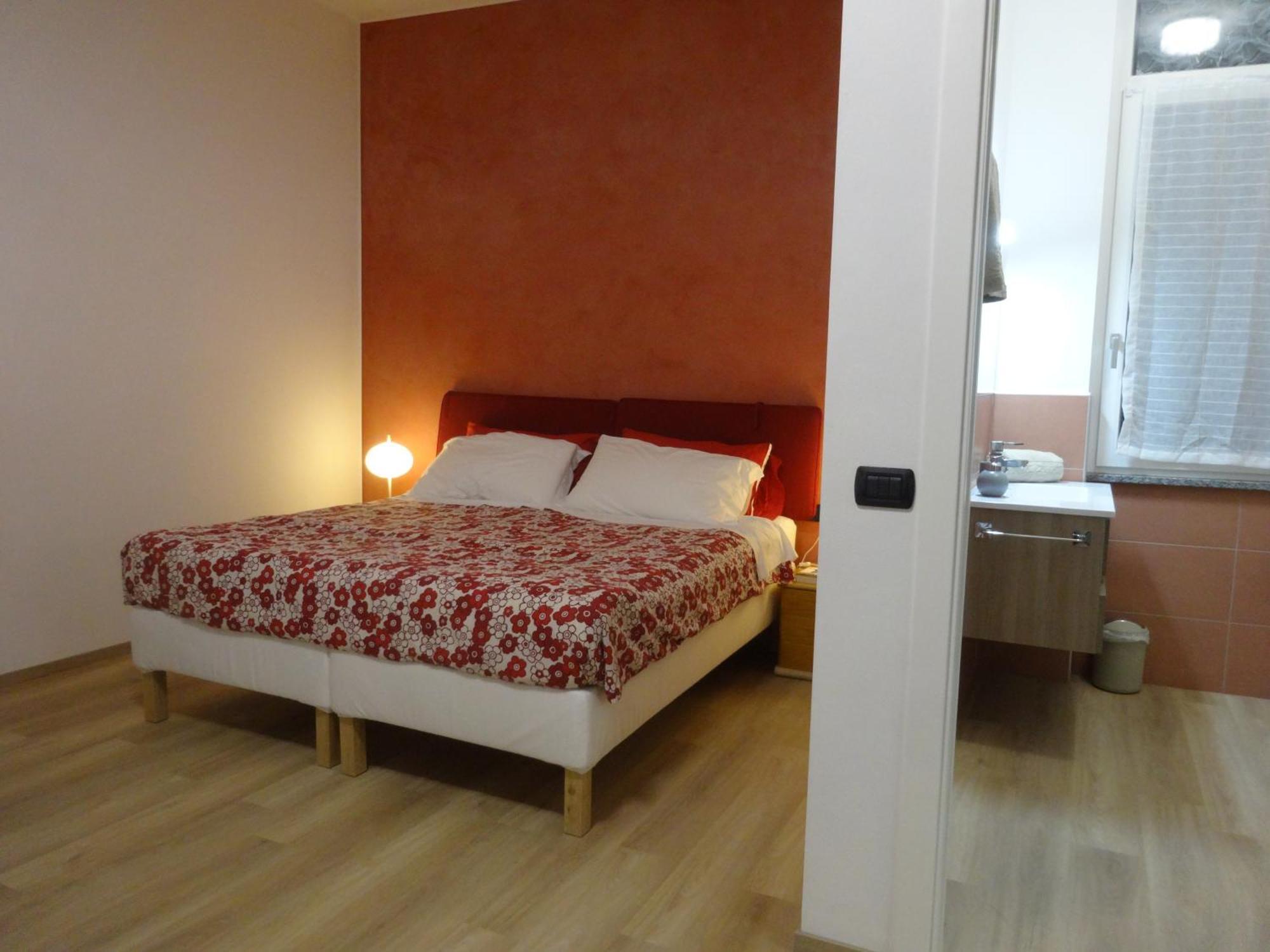 Notte Di Note - Home Hospitality Бусто-Арсіціо Екстер'єр фото